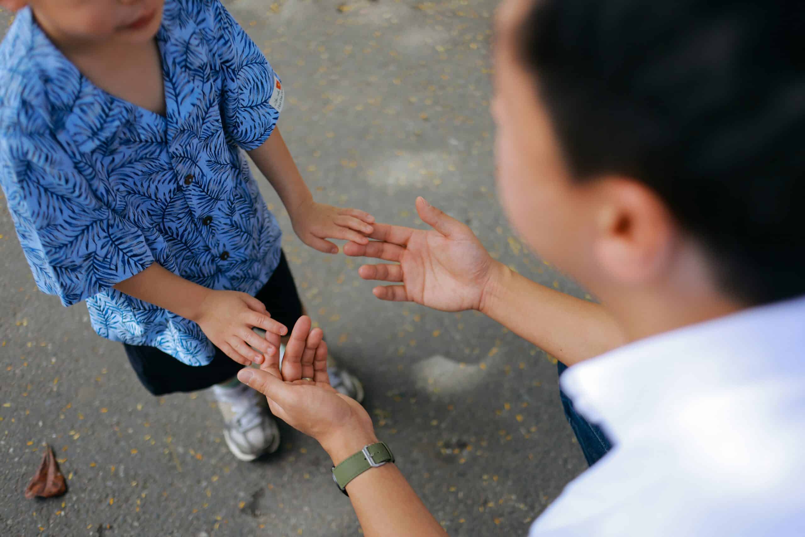 hoi-an-and-da-nang-photographer-WOyWIdv06Ok-unsplash